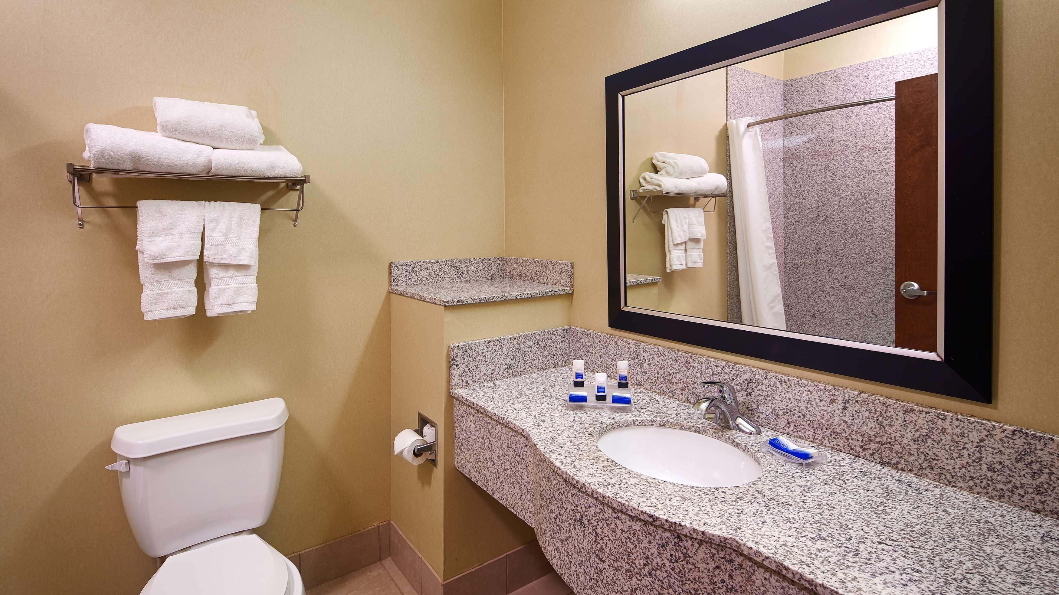 Best Western Plus Desoto Inn & Suites Mansfield Exterior foto