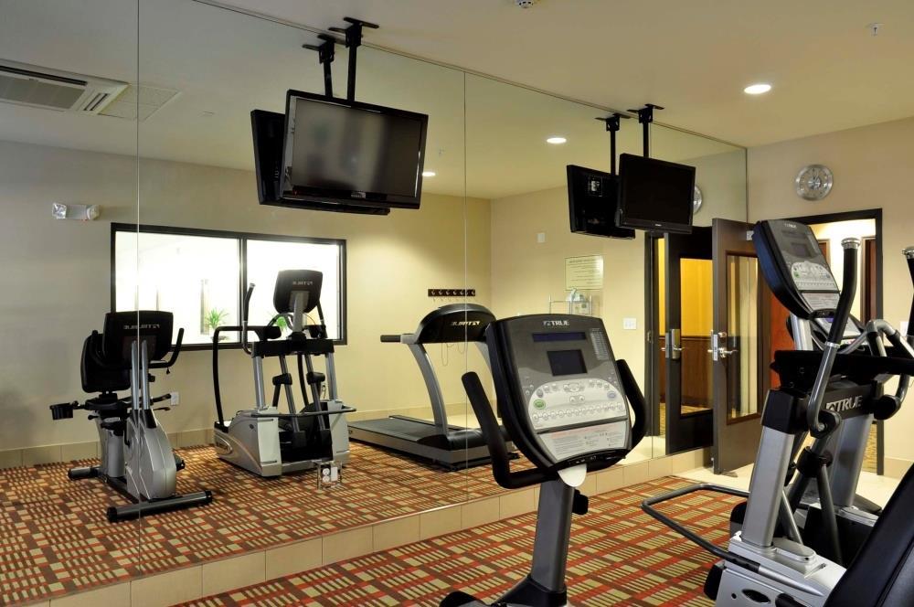 Best Western Plus Desoto Inn & Suites Mansfield Instalações foto